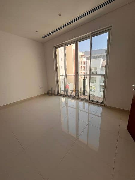 Amazing fully furnished flat in Qautab bar al jaseh pay 8