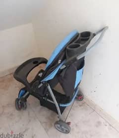 clean nig baby stroller for sale