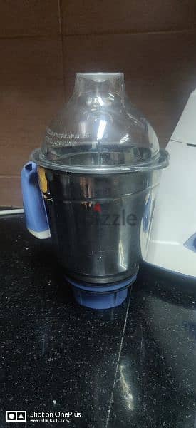 Preeti mixer grinder for sale at 23 riyal 4