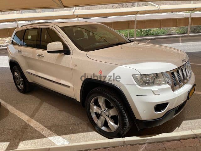 Perfect White Jeep ,Grand Cherokee ,2012 ,Overland 9