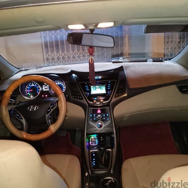 Hyundai Elantra 2016 8