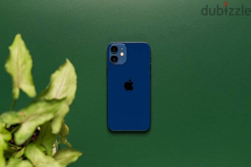 APPLE iPhone 12 mini ( 128GB Blue ) Excellent Condition. 2