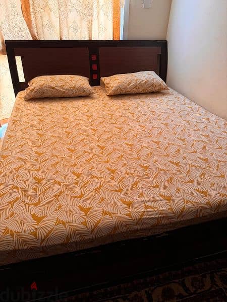 Bed Room Set (King Size) with Storage 2