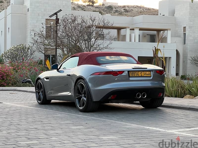 Excellent condition Jaguar F-TYPE CONVERTIBLE 1