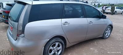 Mitsubishi Grandis 2008