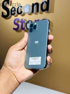 iPhone 11 pro 256 gb very good condition 0