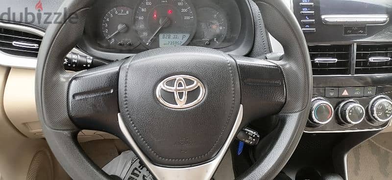 Toyota Yaris 2022 6