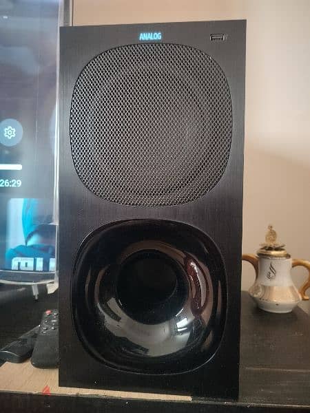 Bluetooth 400W Home theatre with sub woofer 3