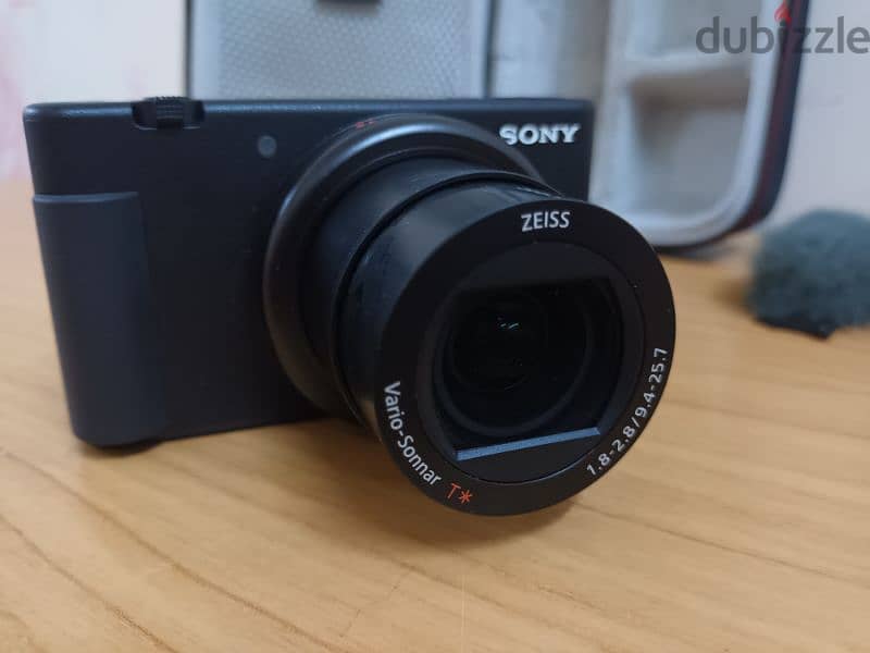 Sonay ZV1 vlogging camera 1