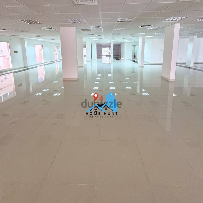 AL QURUM | 1400 SQM OPEN COMMERCIAL SPACE FOR RENT 2