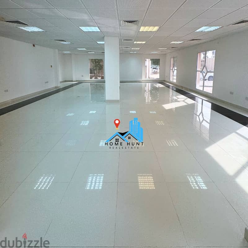 AL QURUM | 1400 SQM OPEN COMMERCIAL SPACE FOR RENT 3