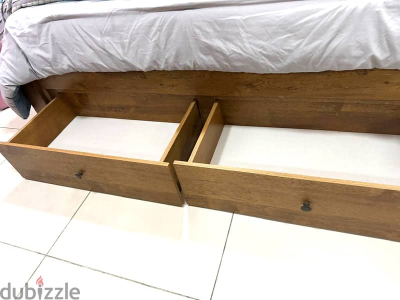 King Size Bedroom Set for Sale - Good Condition 5