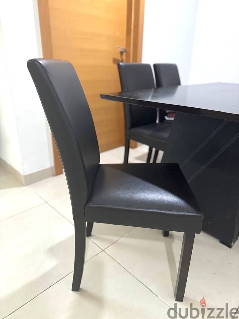 Used 6-Seater Dining Table and 6 chairs for Sale - Good Condition 2