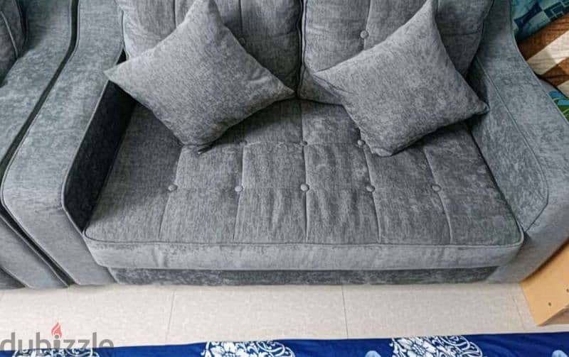 Sofa for sale in Ruwi 1