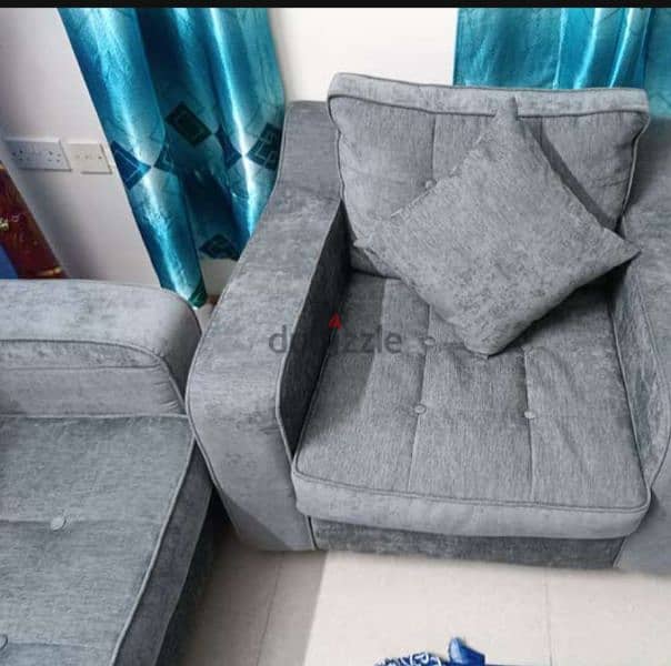 Sofa for sale in Ruwi 3