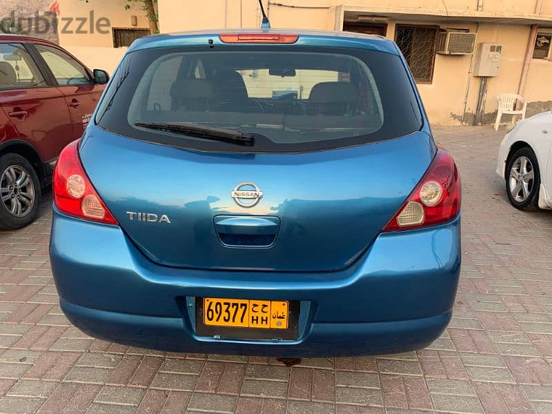 Nissan Tiida 2008 4