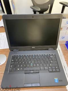 DELL LAPTOP i5 8gm ram 256 ssd