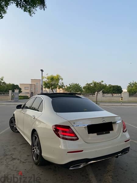 Mercedes-Benz E300 2018 . . panorama with full features 2