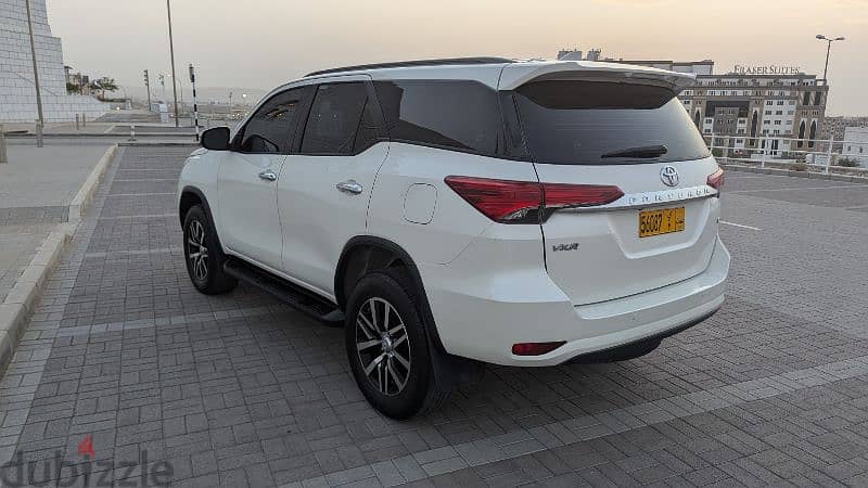 Toyota Fortuner 2018 6