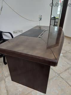 Office Table and Chair (Both 20 RO) 0