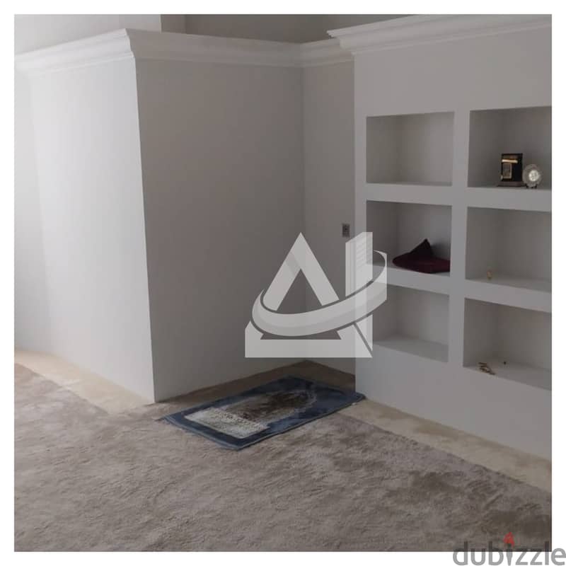 ADC901**A Beautiful spacious office in shatti qurum in a prime locatio 3