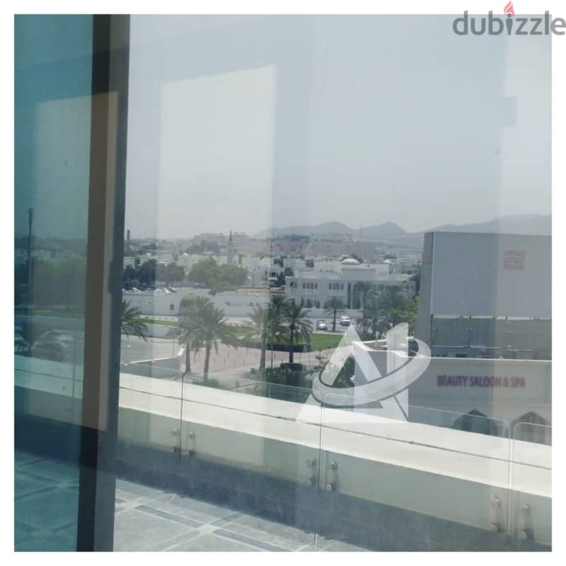 ADC901**A Beautiful spacious office in shatti qurum in a prime locatio 9