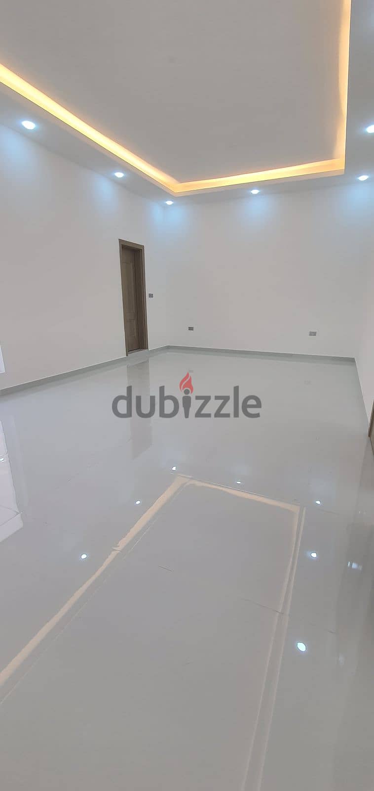 RV67 - LUX 5BHK VILLA IN AZAIBAH NEAR THE BEACH 16