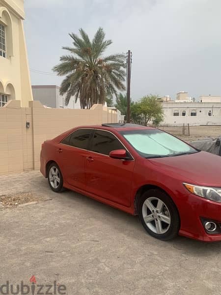 Toyota Camry 2012 full options.        كامري 2012 رقم واحد فول اوبشن 2