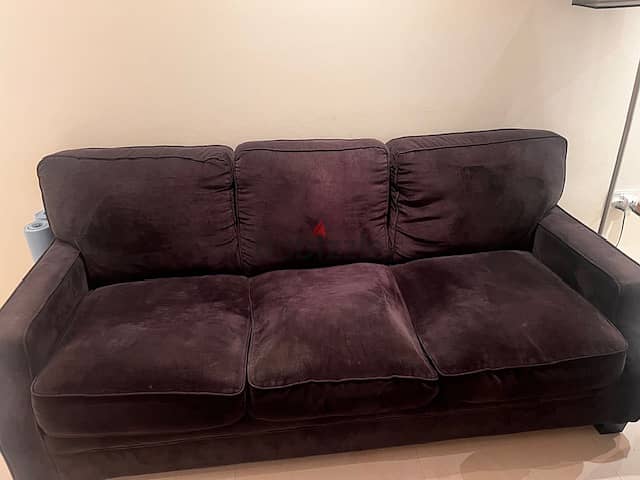 Used sofa for immediate sale 0