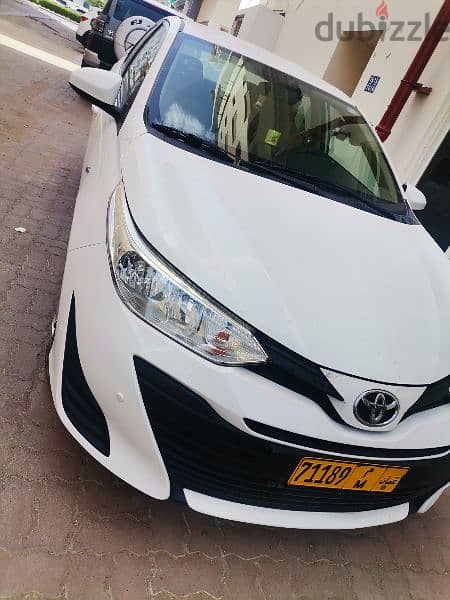 Toyota Yaris 2019 خليجي 1.5سيسي بحالة الوكالة 1