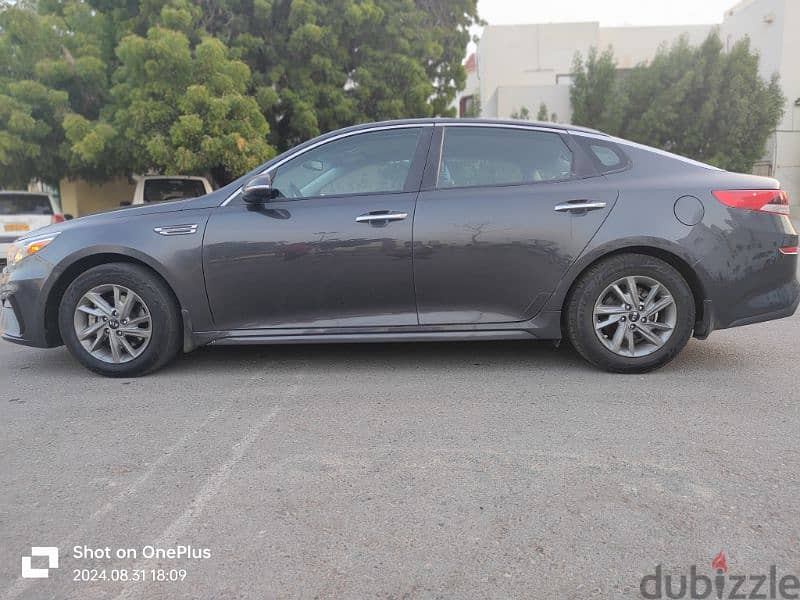 Kia Optima 2019 Fe in excellent condition. 10