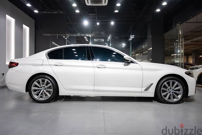 BMW 5-Series 2023 5