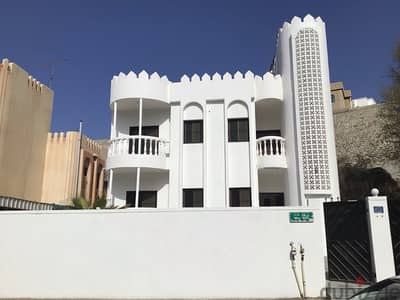 3 bhk flat in Qurum near Muscat international school Mina alfahal