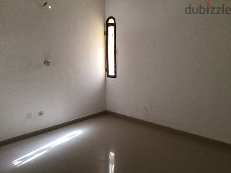 3 bhk flat in Qurum near Muscat international school Mina alfahal 10