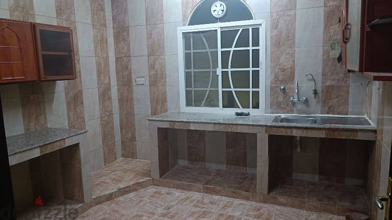 شقة كبيرة للايجار  Large apartment for rent 10