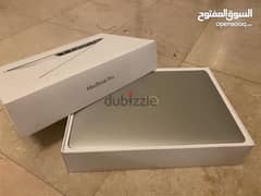 MacBook Pro 2017 needs screen ماك بوك محتاج شاشه 0