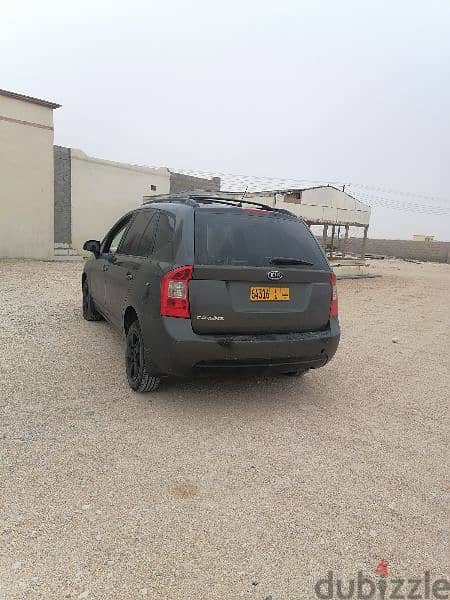 Kia Carens 2008 3