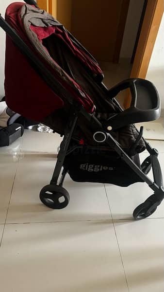 Stroller and play gym 4