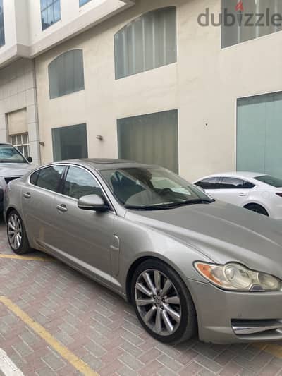 Jaguar XF 2010