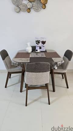 4 seater dinning table and bar chair 0