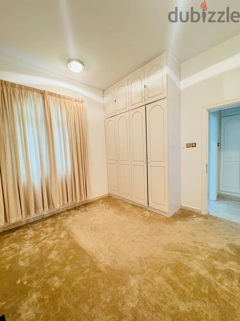 4 BHK Villa with elevator in Al Khuwair (PQWI0) 10