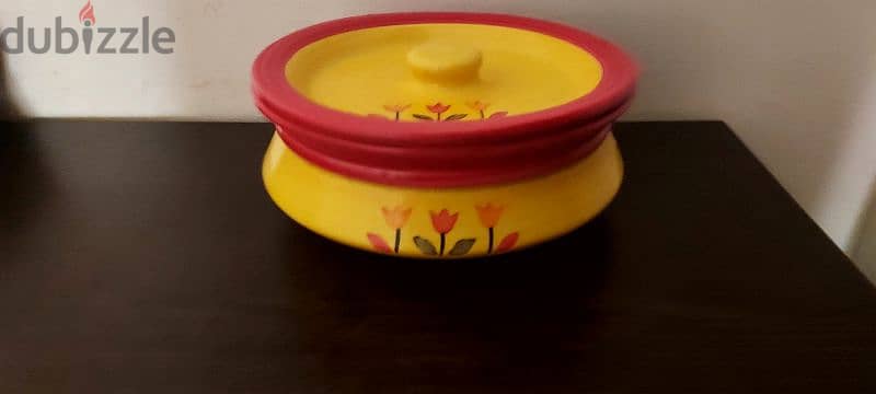 dish serving pot 0