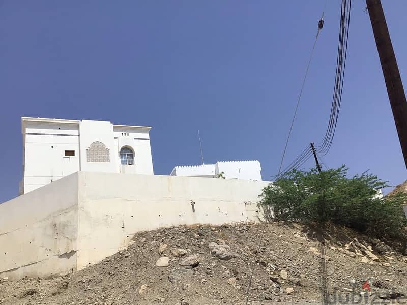 a huge 6bhk commercial villa for rent in mumtaz area ruwi near church 1