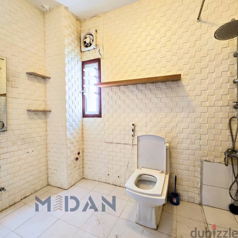 Beautiful 3+1 BR Townhouse for Rent in Al Qurum 6