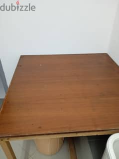 table for urgent sale 0