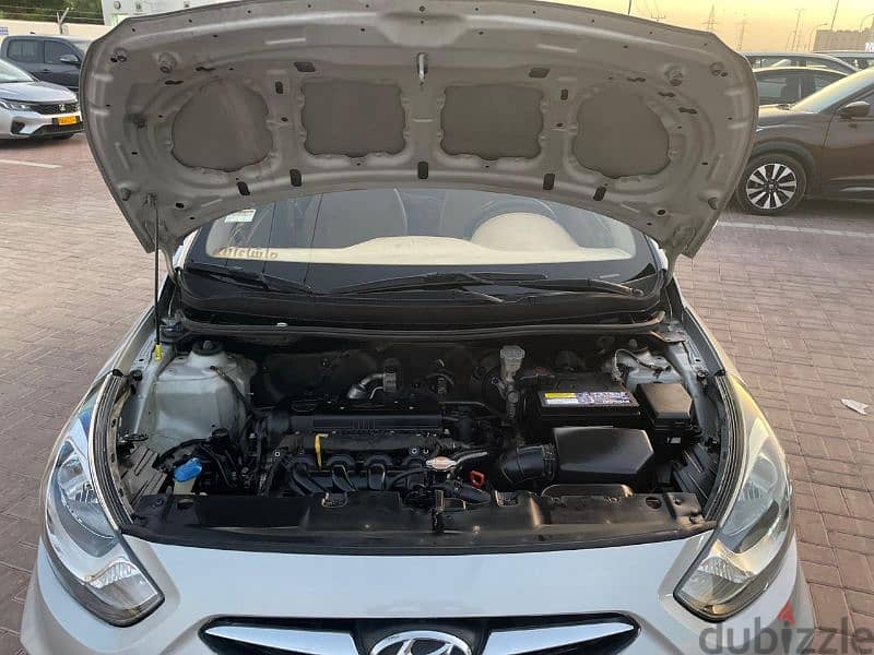 Hyundai accent 1.4 cc excellent conditions net and clean car 9