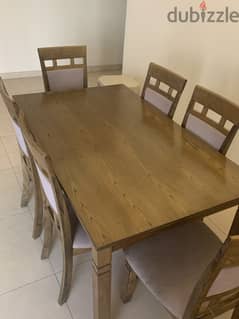 Dining table 0