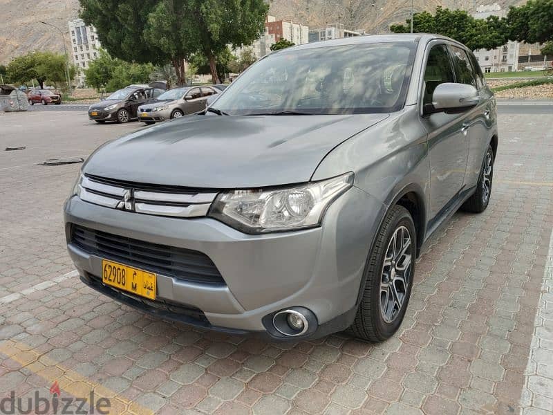 Mitsubishi Outlander 2015 4 WD 7 seater 11