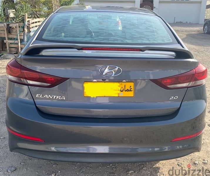 Hyundai Elantra 2018 1