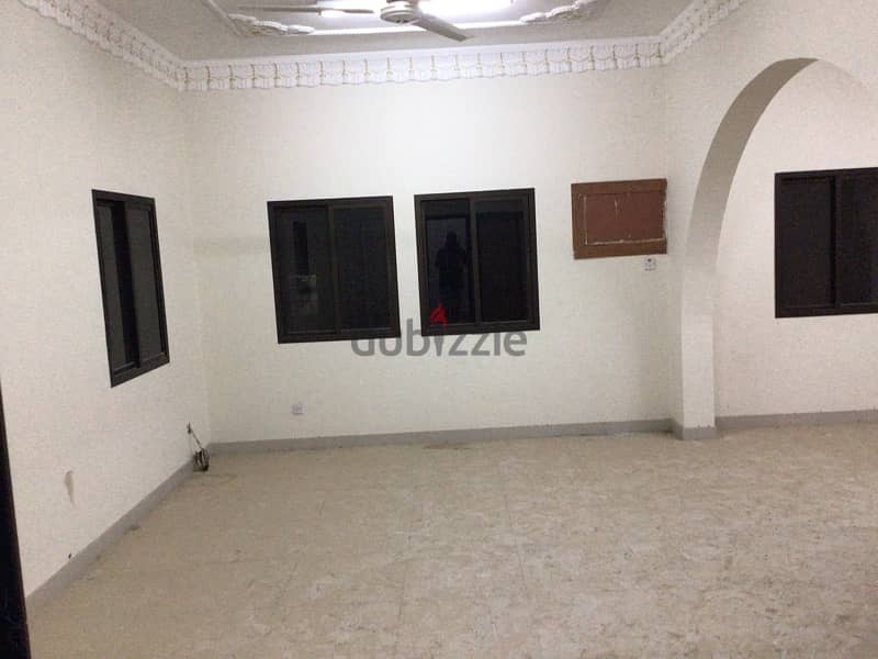 biggest 2 bhk flat of wadi kabir near shell pump 2